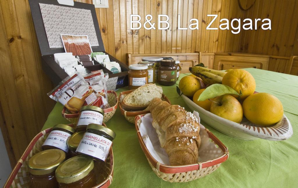Bed and Breakfast La Zagara Furci Siculo Esterno foto