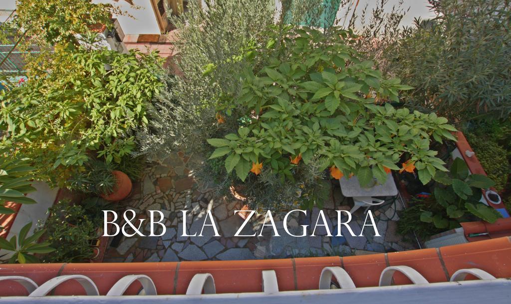 Bed and Breakfast La Zagara Furci Siculo Esterno foto