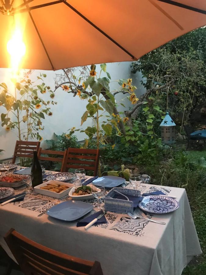 Bed and Breakfast La Zagara Furci Siculo Esterno foto